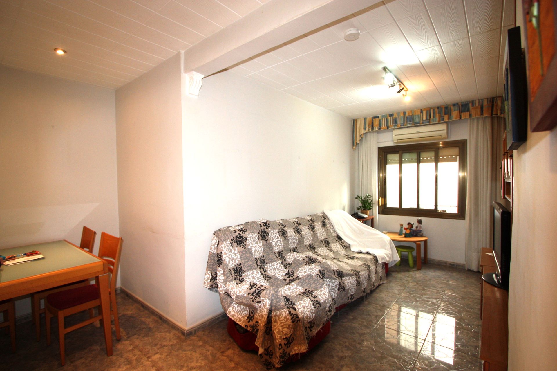 Bedroom of Flat for sale in Badalona  with Air Conditioner, Heating and Terrace