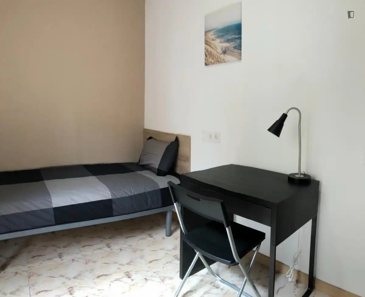 Habitación en El Camp de l'Arpa del Clot