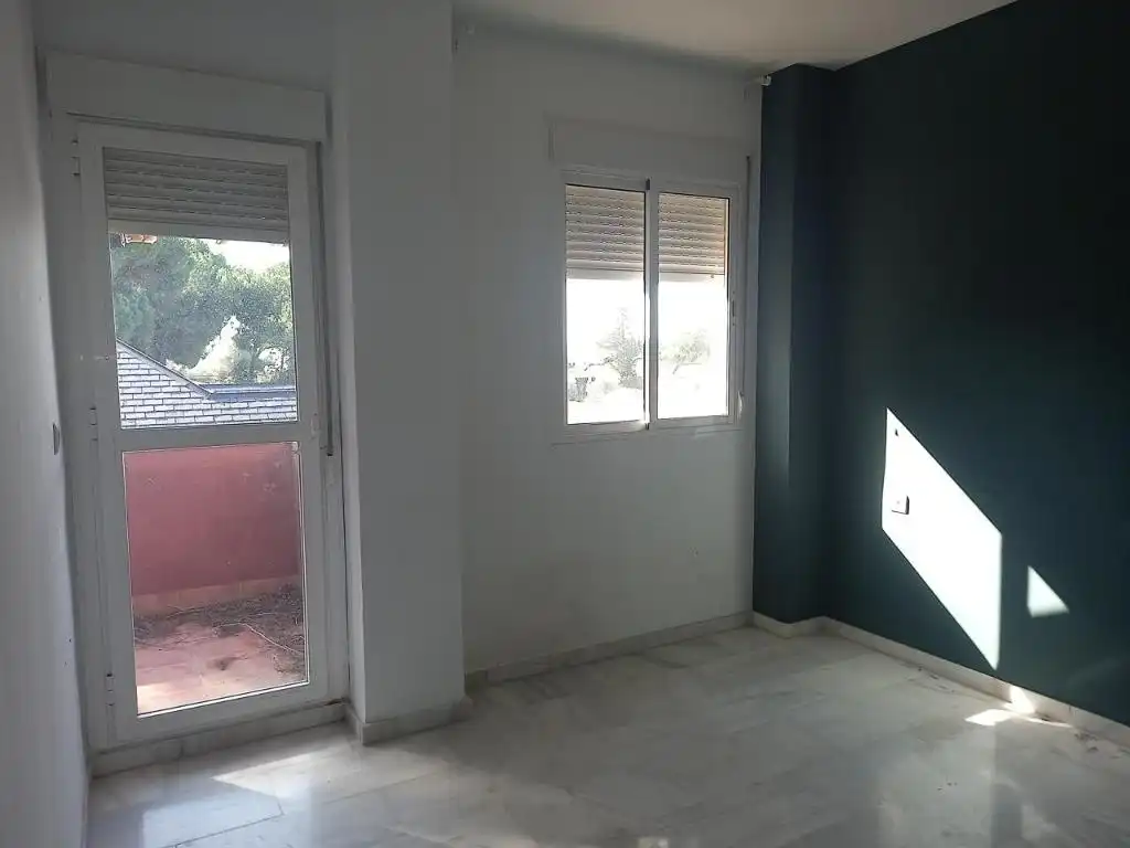 Habitación de Casa o chalet en venta en Bollullos de la Mitación con Jardín privado, Terraza y Piscina