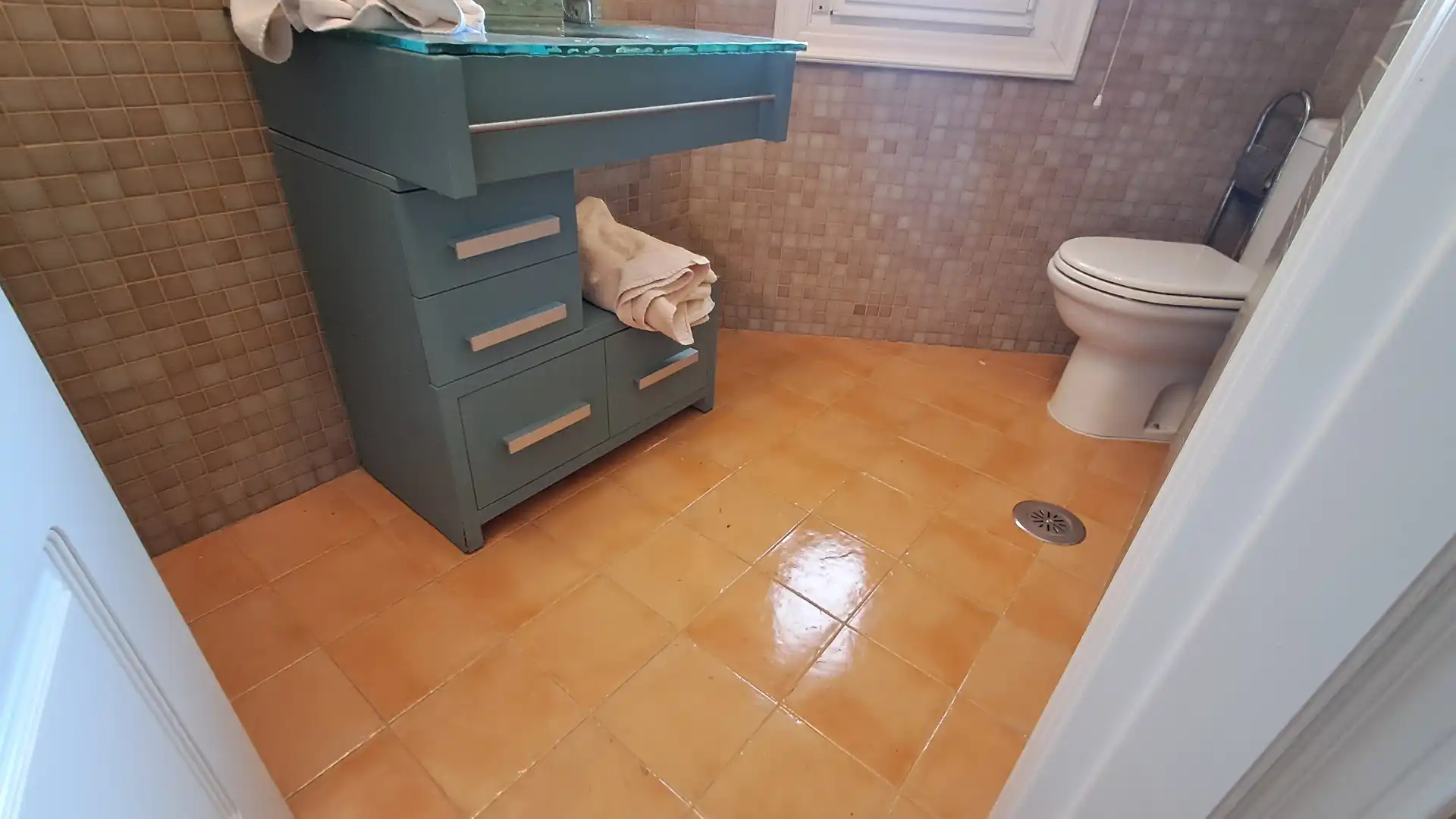 Bany de Àtic en venda en Vigo  amb Calefacció, Terrassa i Forn