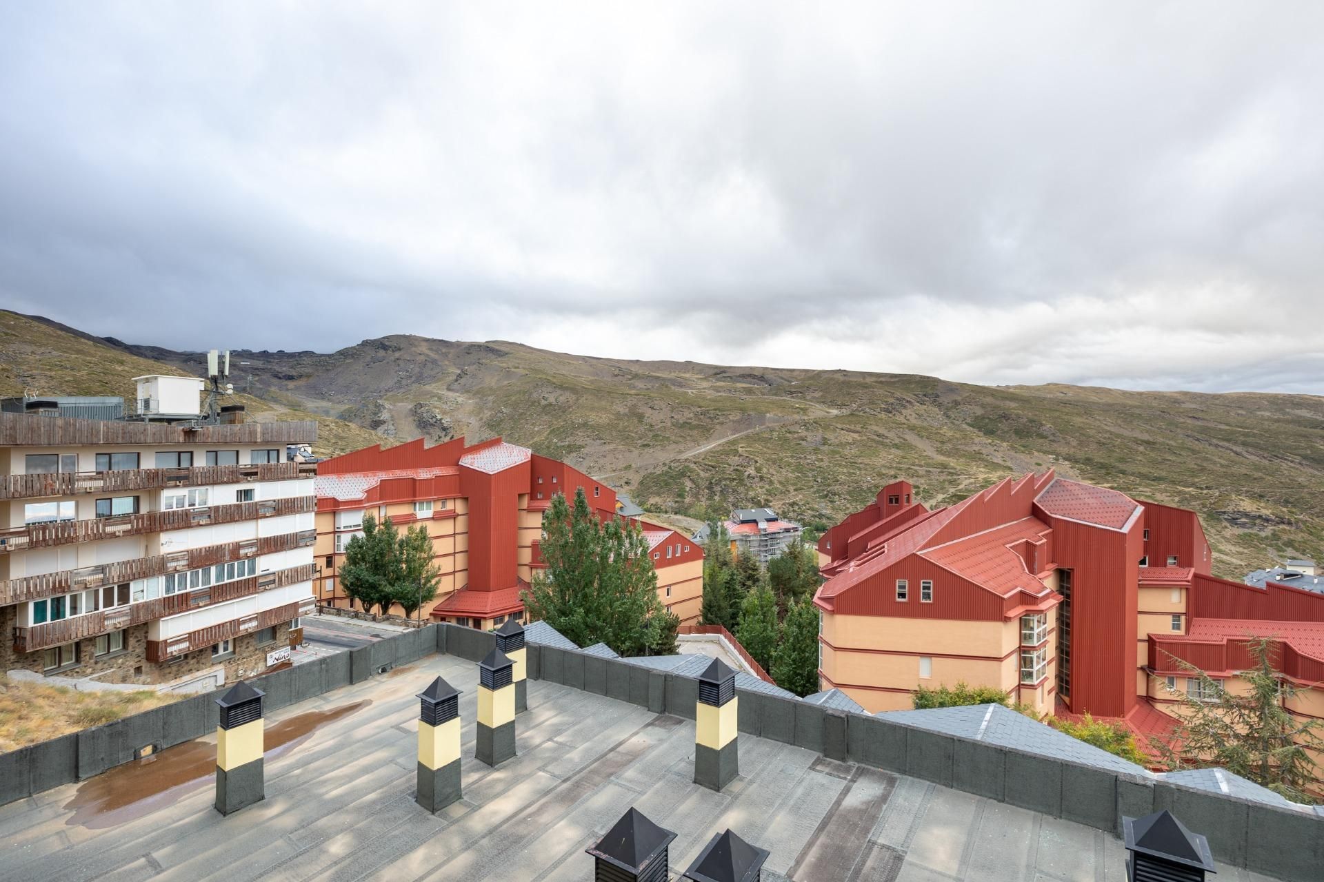 Vista exterior de Pis en venda en Sierra Nevada amb Calefacció i Traster