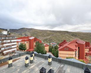 Vista exterior de Pis en venda en Sierra Nevada amb Calefacció i Traster