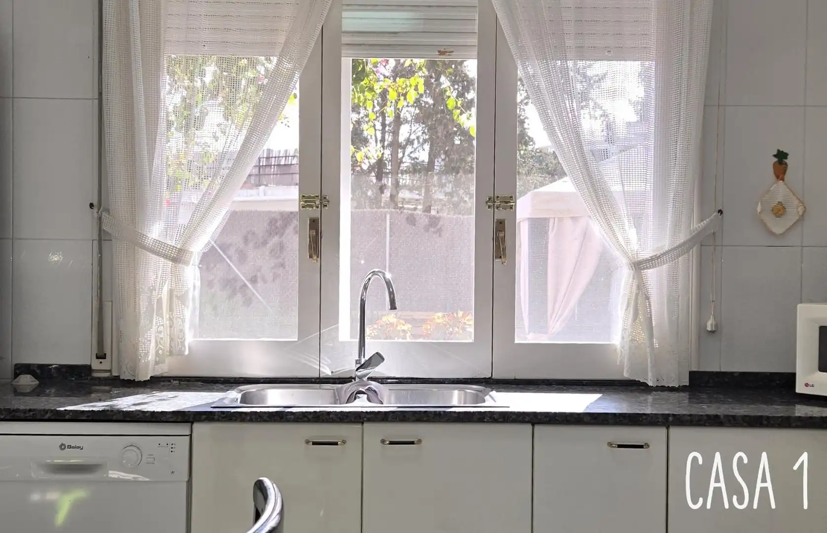 Kitchen of Detached homes for sale in Tarragona  with Heating, Terrace and Storage room