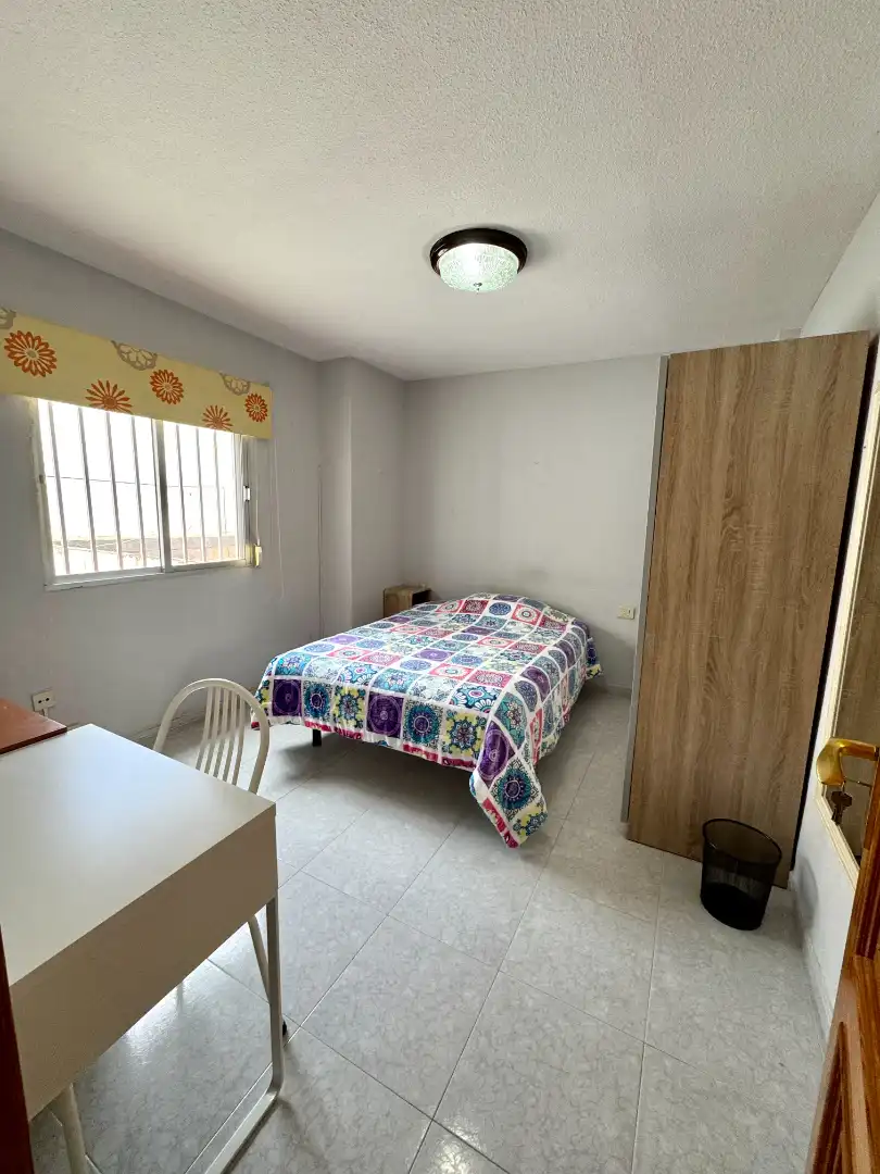 Bedroom of Flat for sale in San Cristóbal de la Laguna  with Storage room, Furnished and Oven