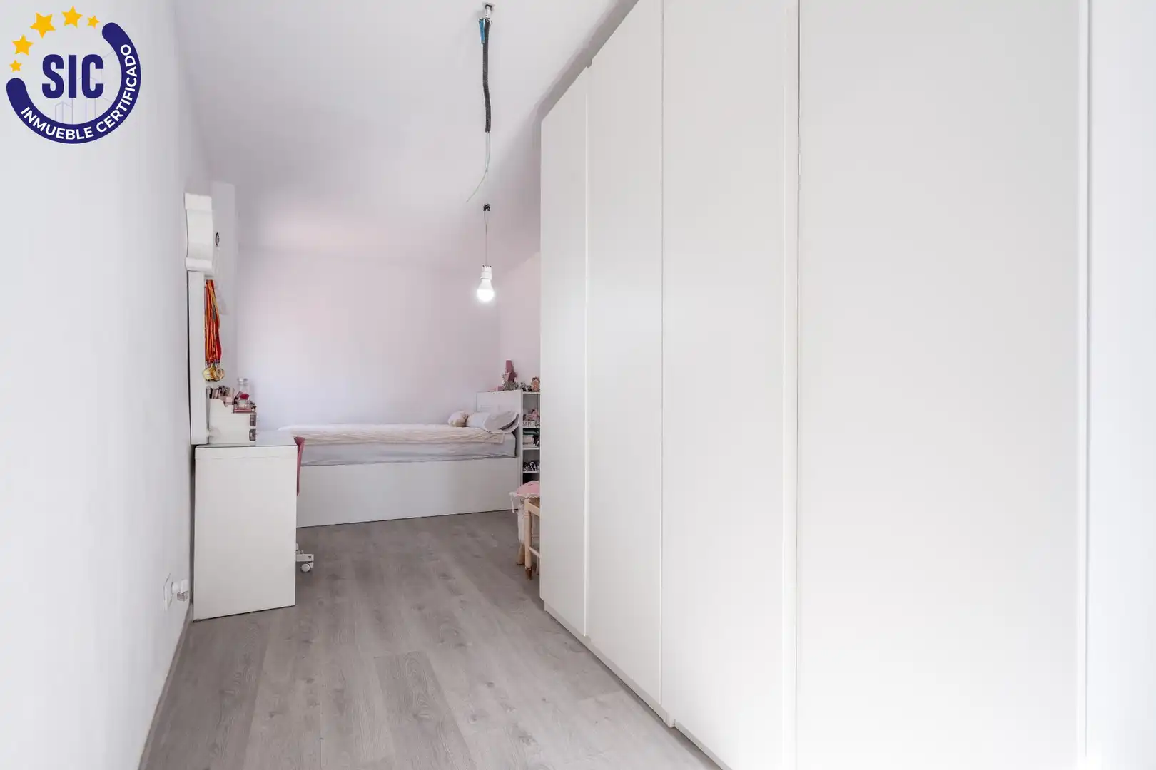 Schlafzimmer von Haus oder Chalet zum Verkauf in Valencia mit Privatgarten, Terrasse und Schwimmbad