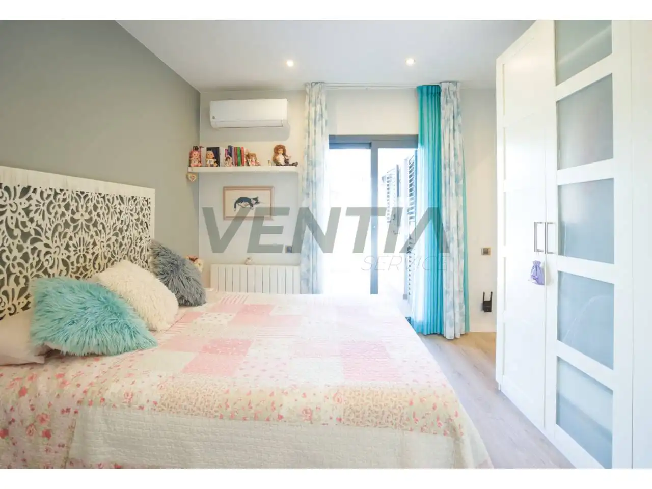 Bedroom of Houses for sale in Sant Feliu de Codines  with Air Conditioner, Heating and Private garden