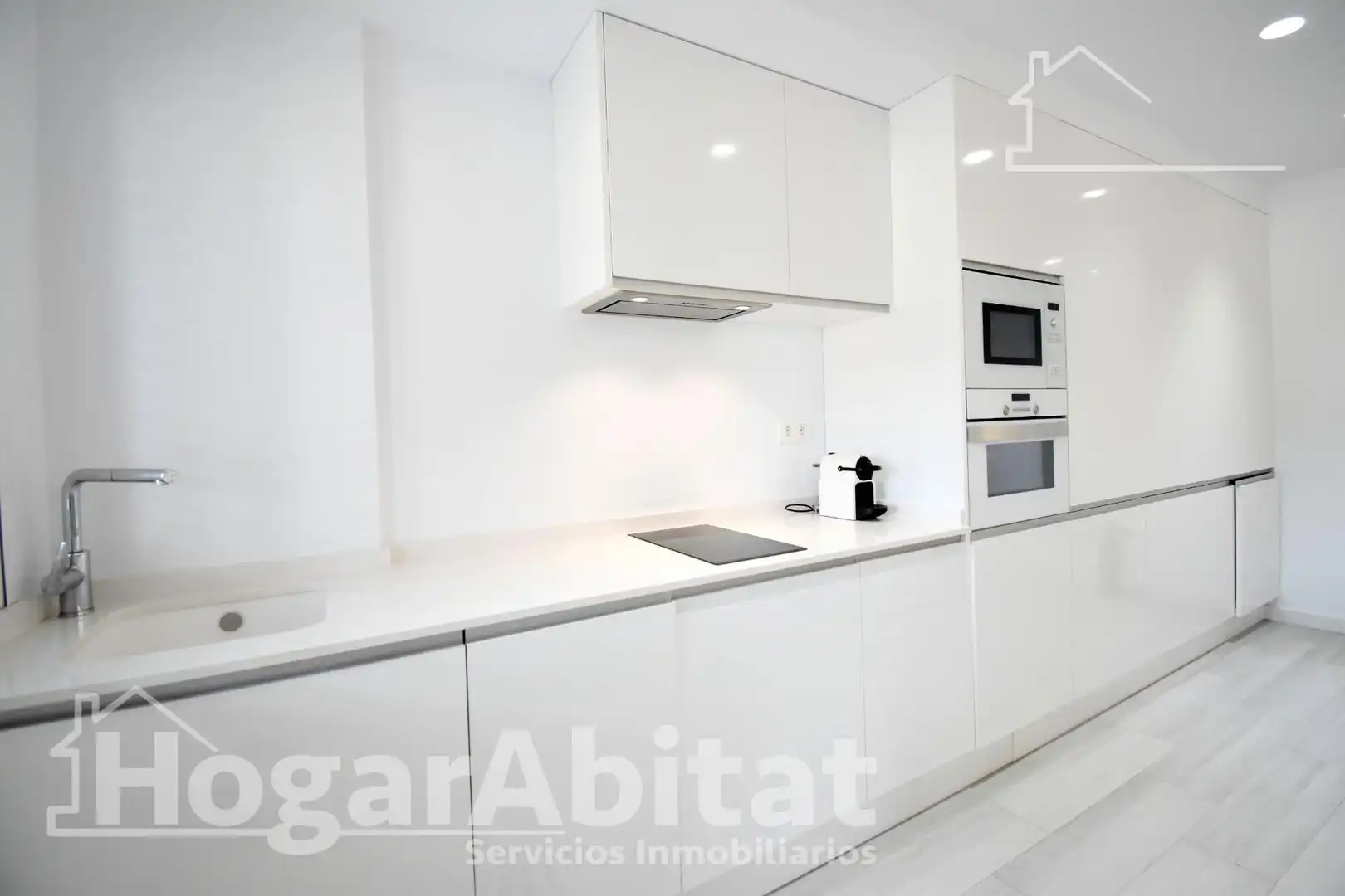 Kitchen of Flat for sale in Cullera  with Private garden, Terrace and Furnished