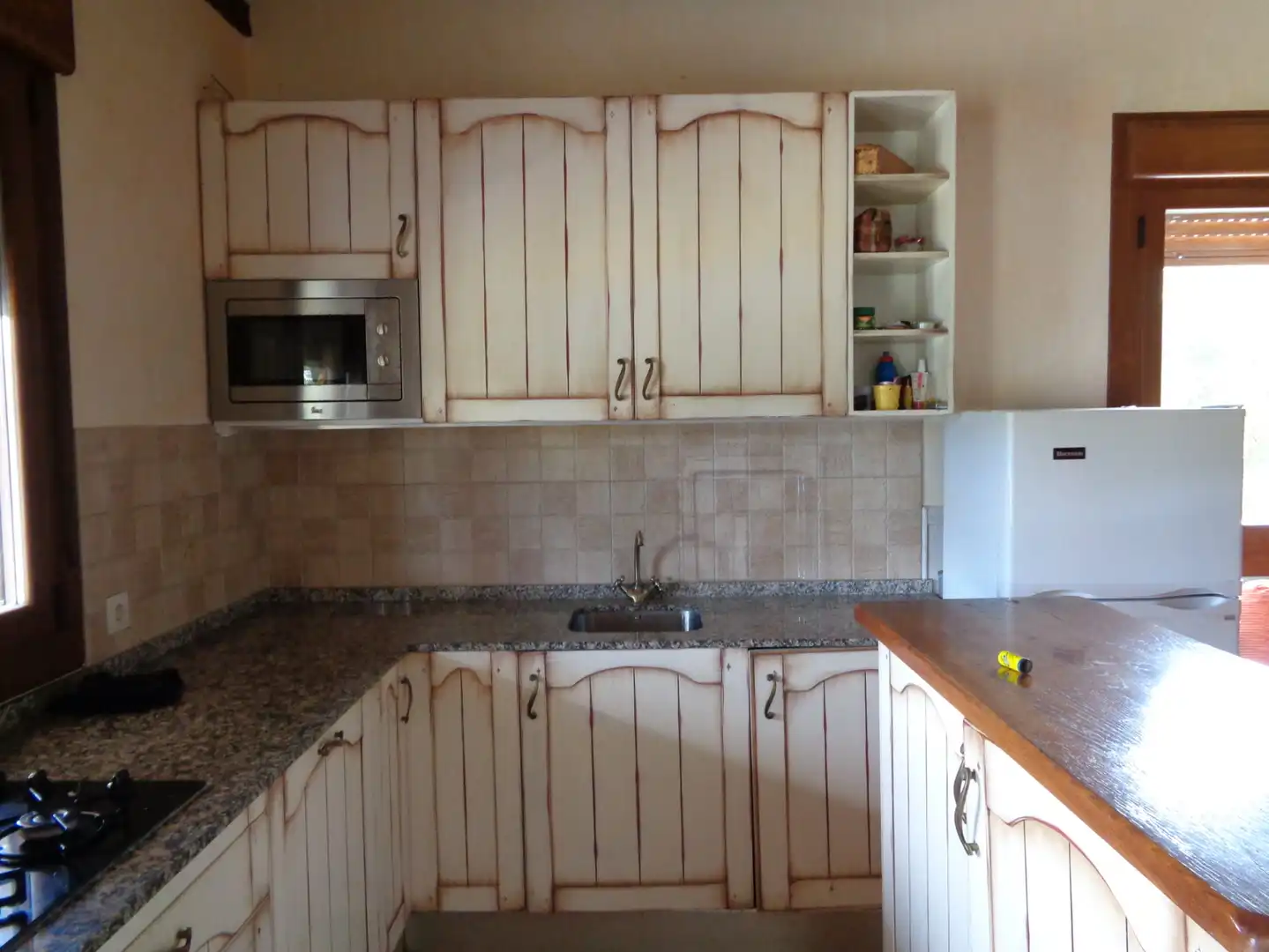 Cocina de Finca rústica en venta en Tricio con Jardín privado, Terraza y Amueblado