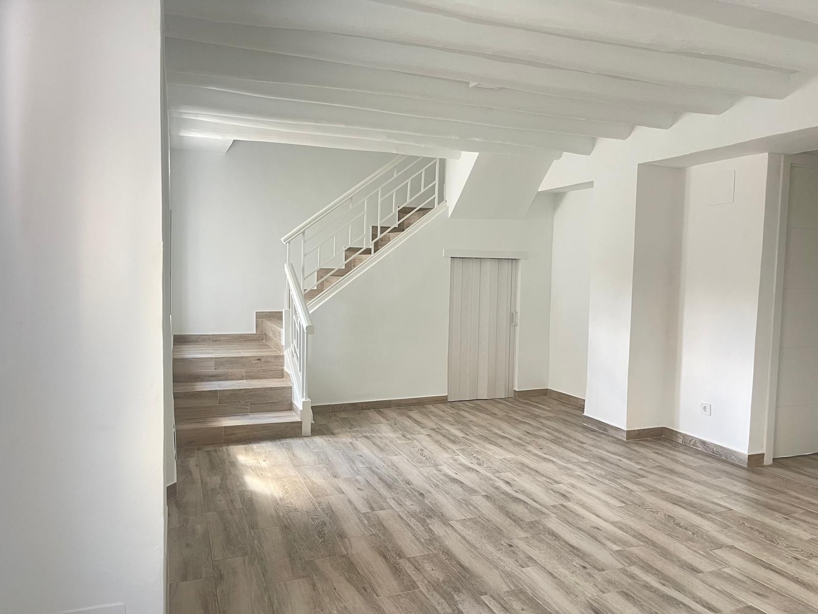 House or chalet for sale in Archidona  with Air Conditioner and Storage room