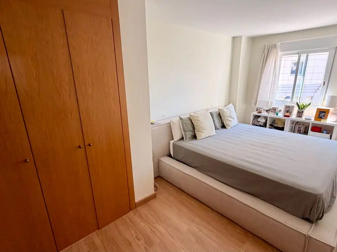 Dormitori de Pis en venda en Eivissa amb Aire condicionat, Terrassa i Balcó