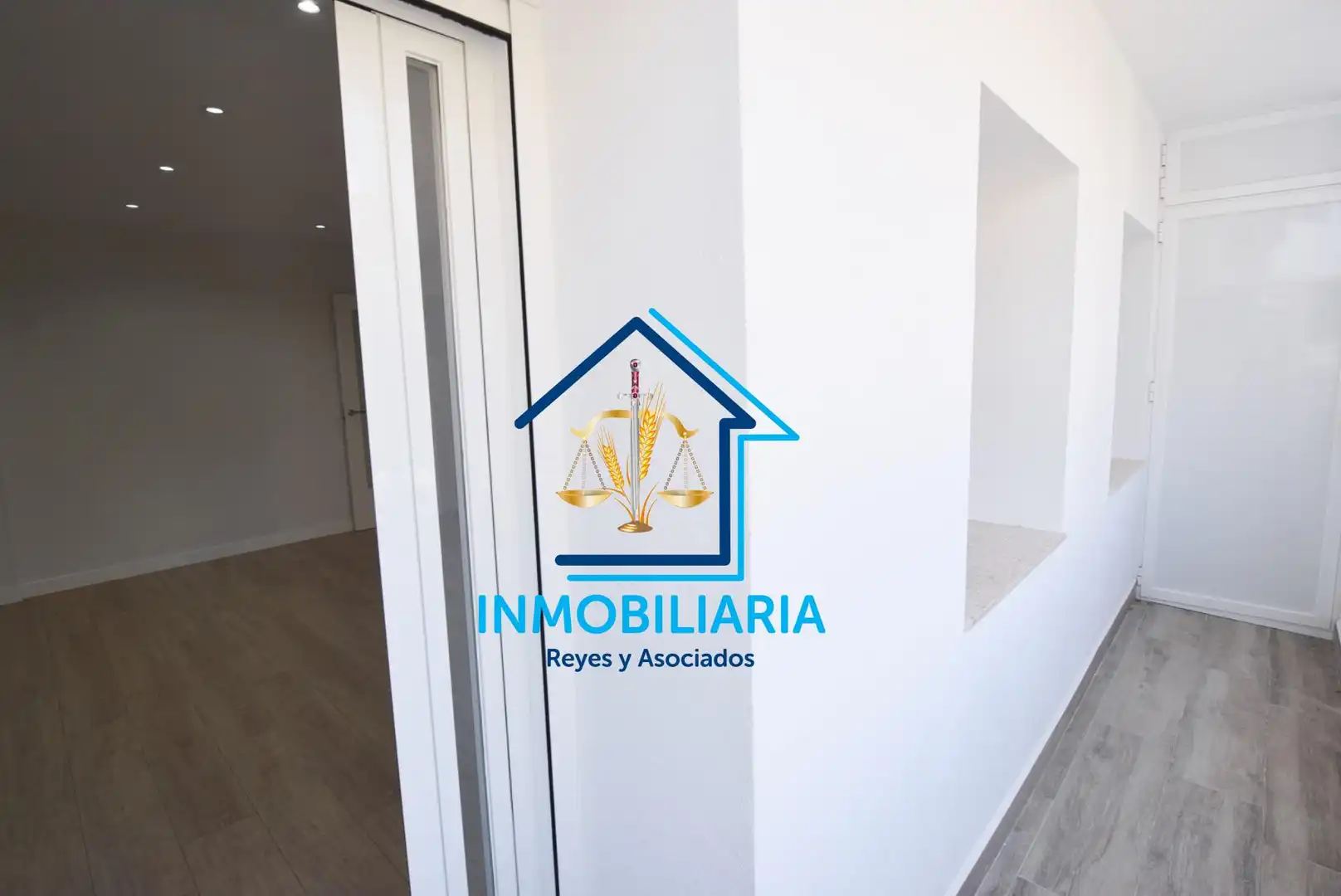 Flat for sale in Córdoba  with Air Conditioner and Heating