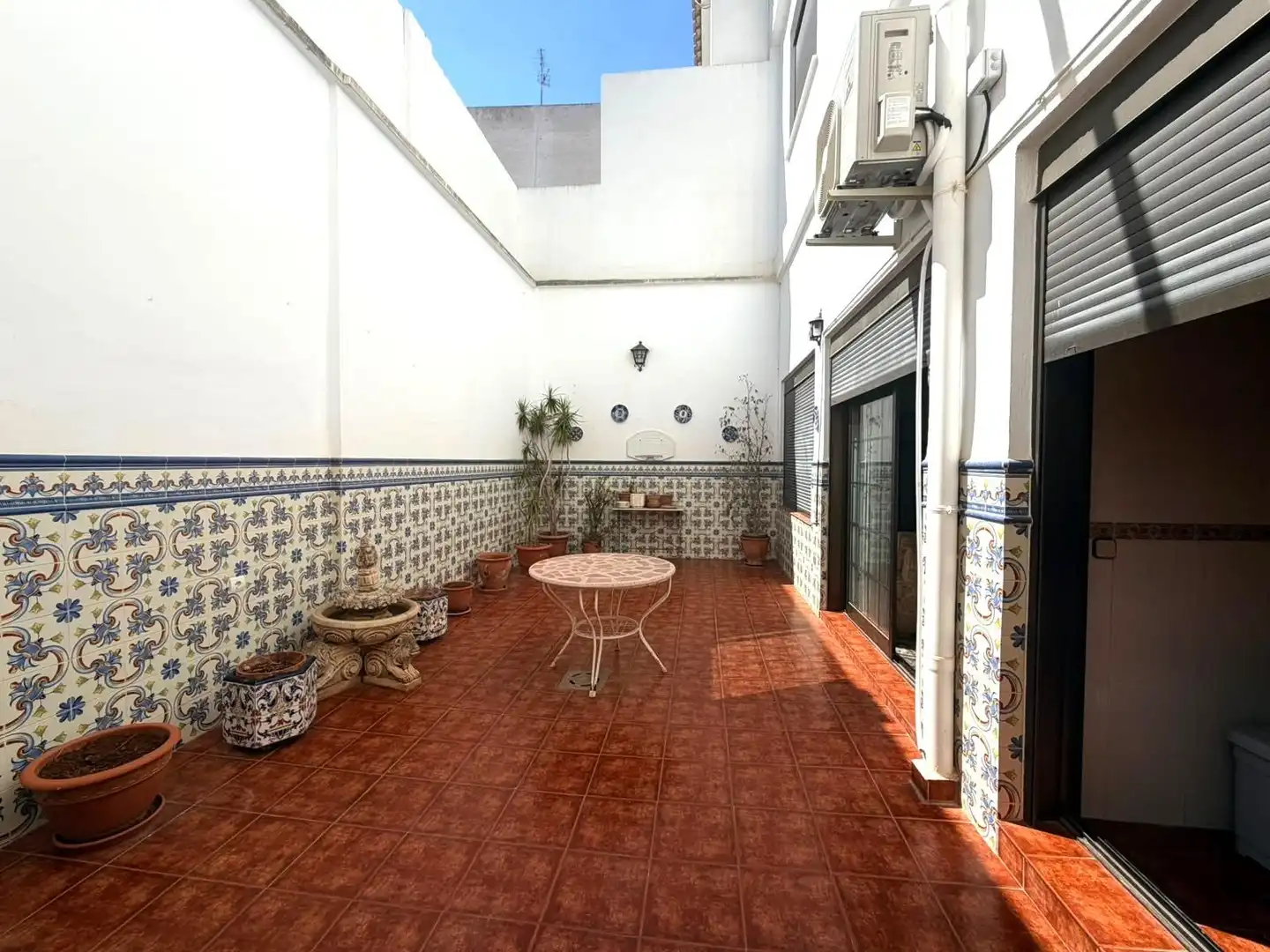Terrace of Houses for rent in Rafelbuñol / Rafelbunyol, Valencia