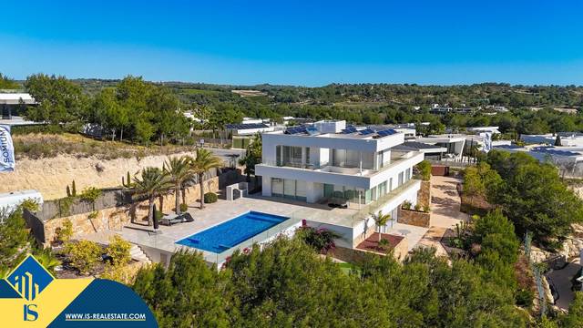Casa-chalet en Venta en Lomas de Campoamor - Las Ramblas