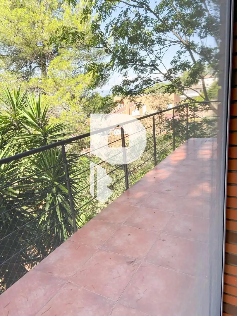 Casa con terraza en venta en Castellví de Rosanes, imagen 30