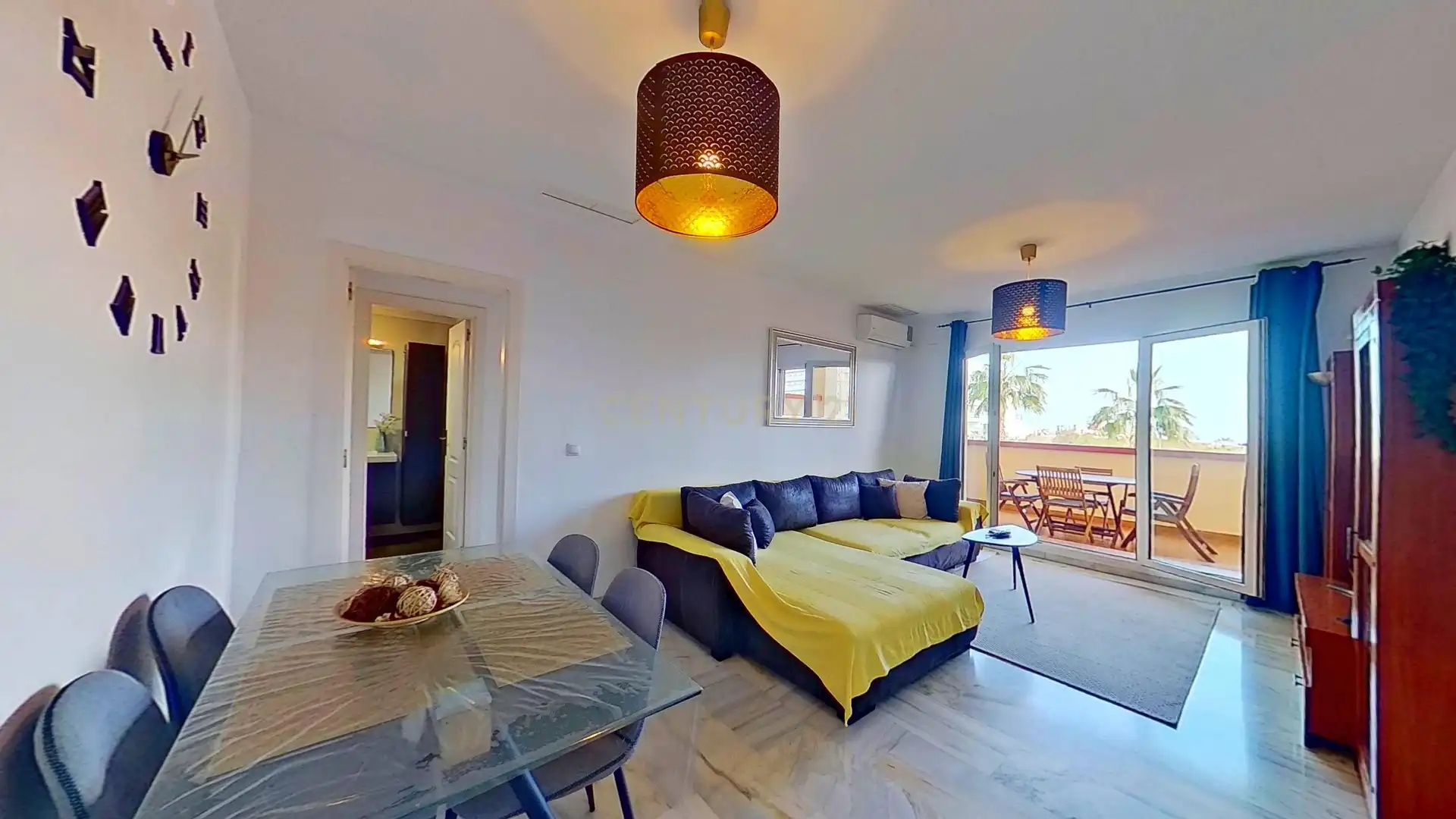 Sala de estar de Piso en venta en Benalmádena con Aire acondicionado, Trastero y Horno