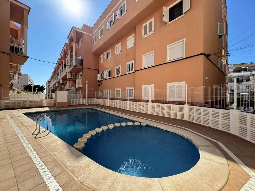 Swimming pool of Flat for sale in Torrevieja  with Furnished and Community pool