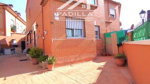Foto 2 de Casa adosada en venda a Gaviota, El Viso de San Juan, Toledo
