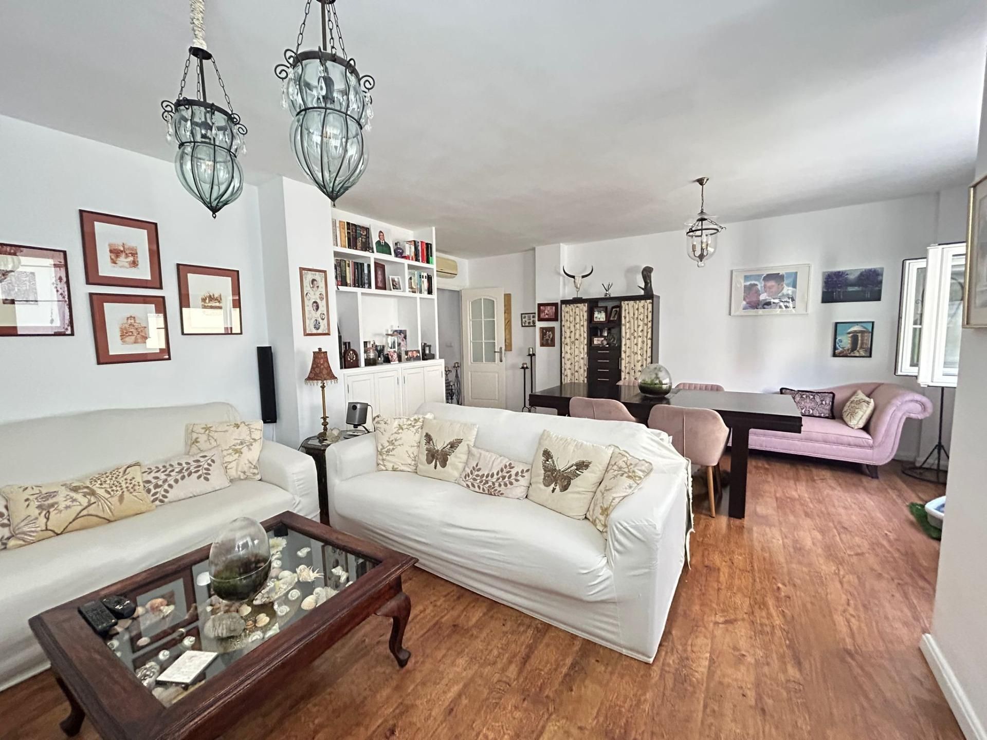 Sala de estar de Piso en venta en  Cádiz Capital con Aire acondicionado