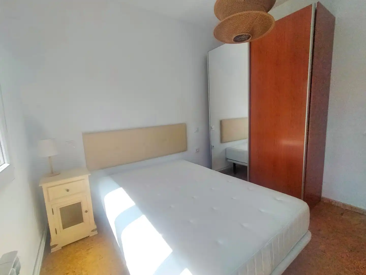 Dormitori de Apartament en venda en Haro amb Calefacció, Terrassa i Moblat
