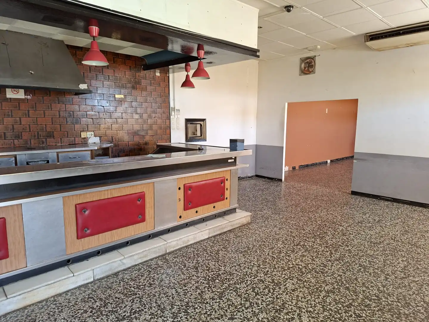 Local en venta en Maella con Terraza