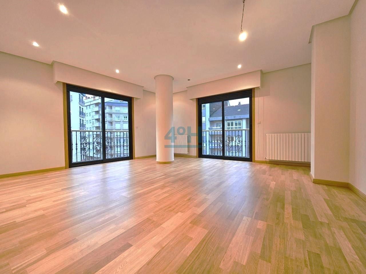 Living room of Flat for sale in Ourense Capital   with Heating