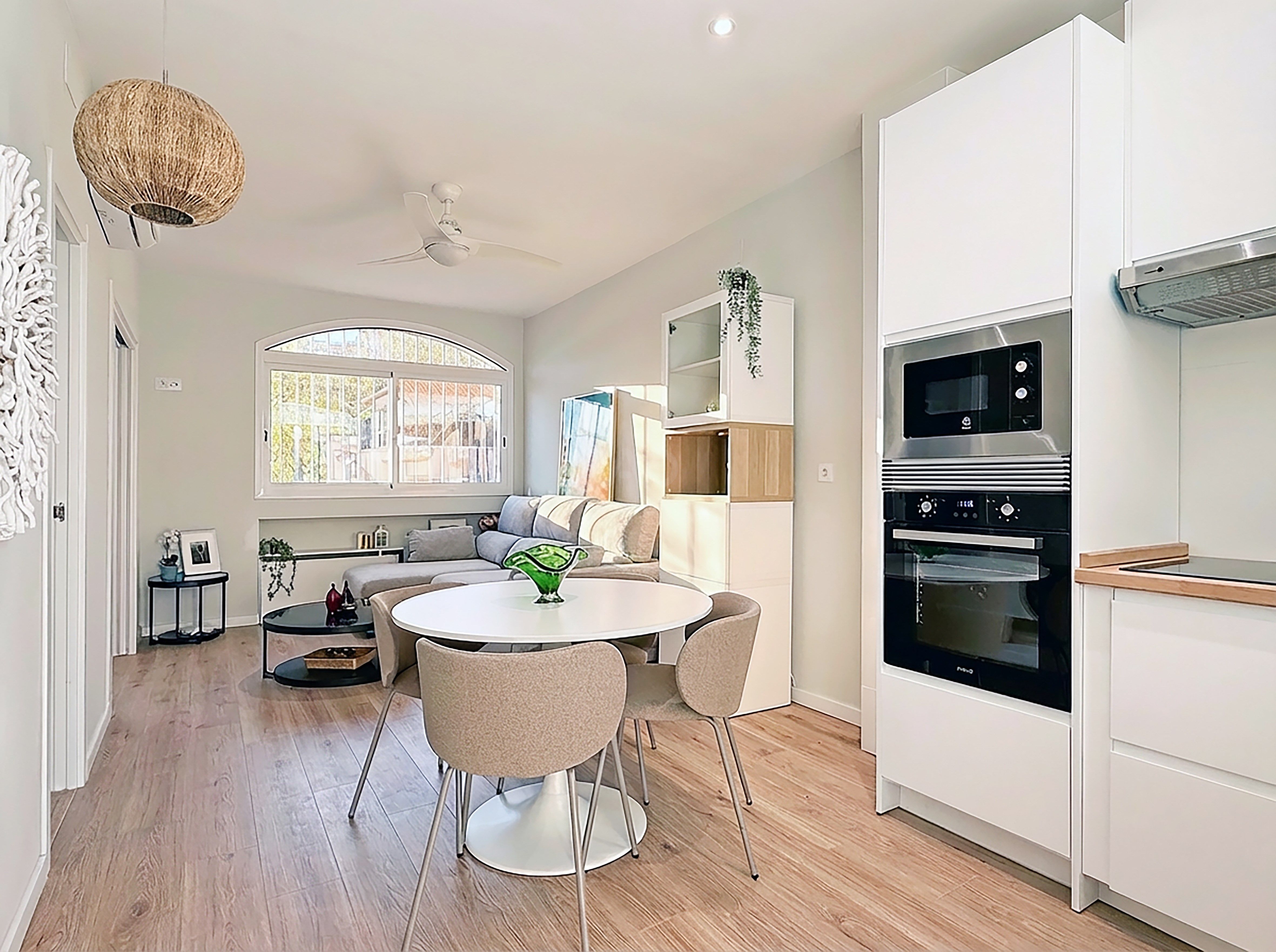 Kitchen of Flat for rent in Sitges  with Air Conditioner and Swimming Pool