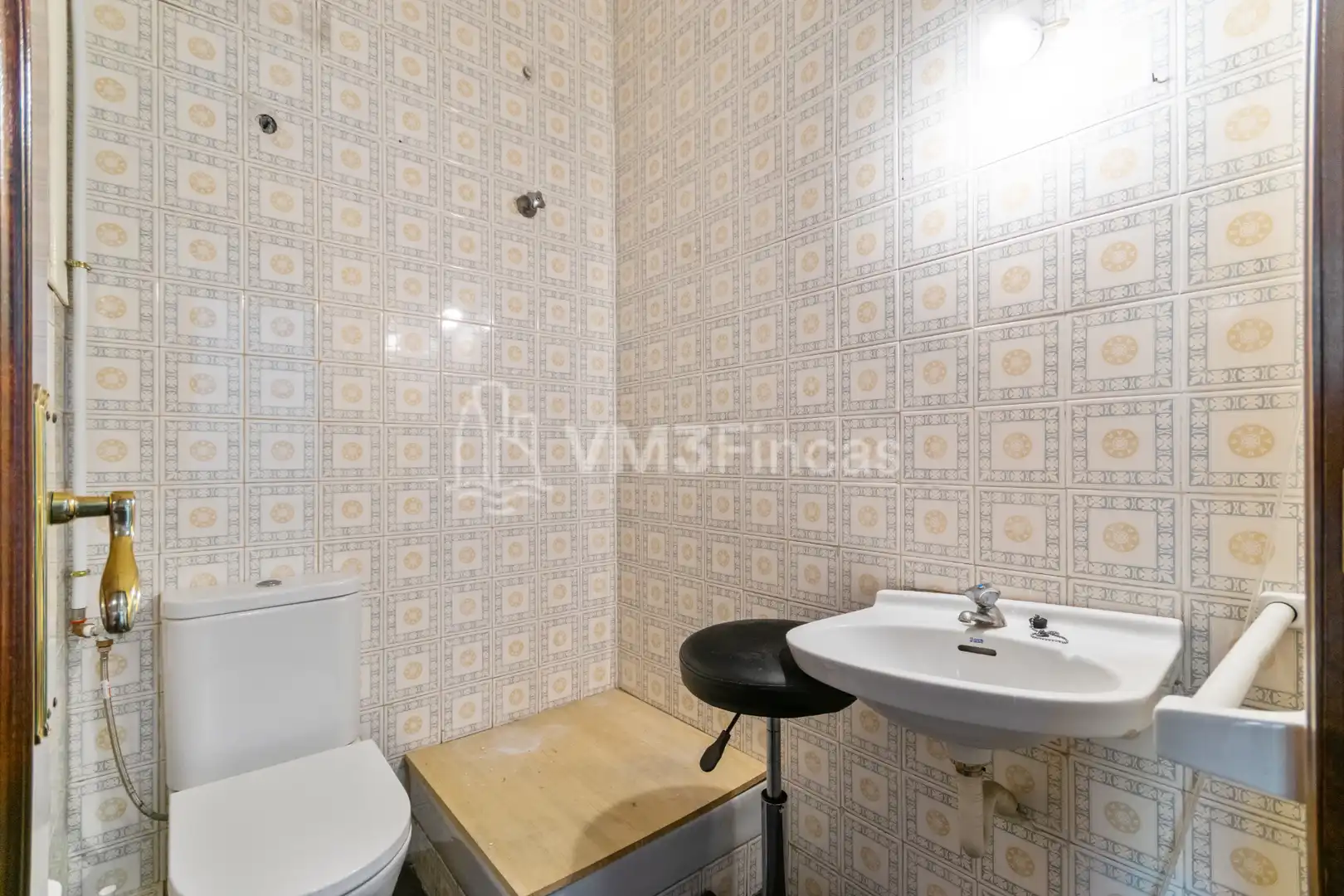 Badezimmer von Büro zur Miete in Barcelona mit Klimaanlage