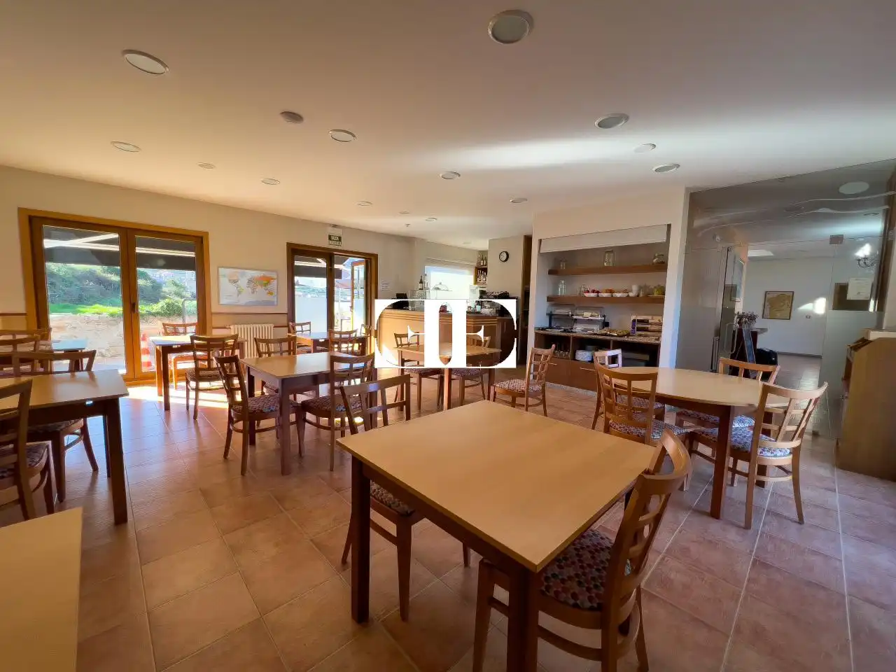 Buildings for sale in Oia