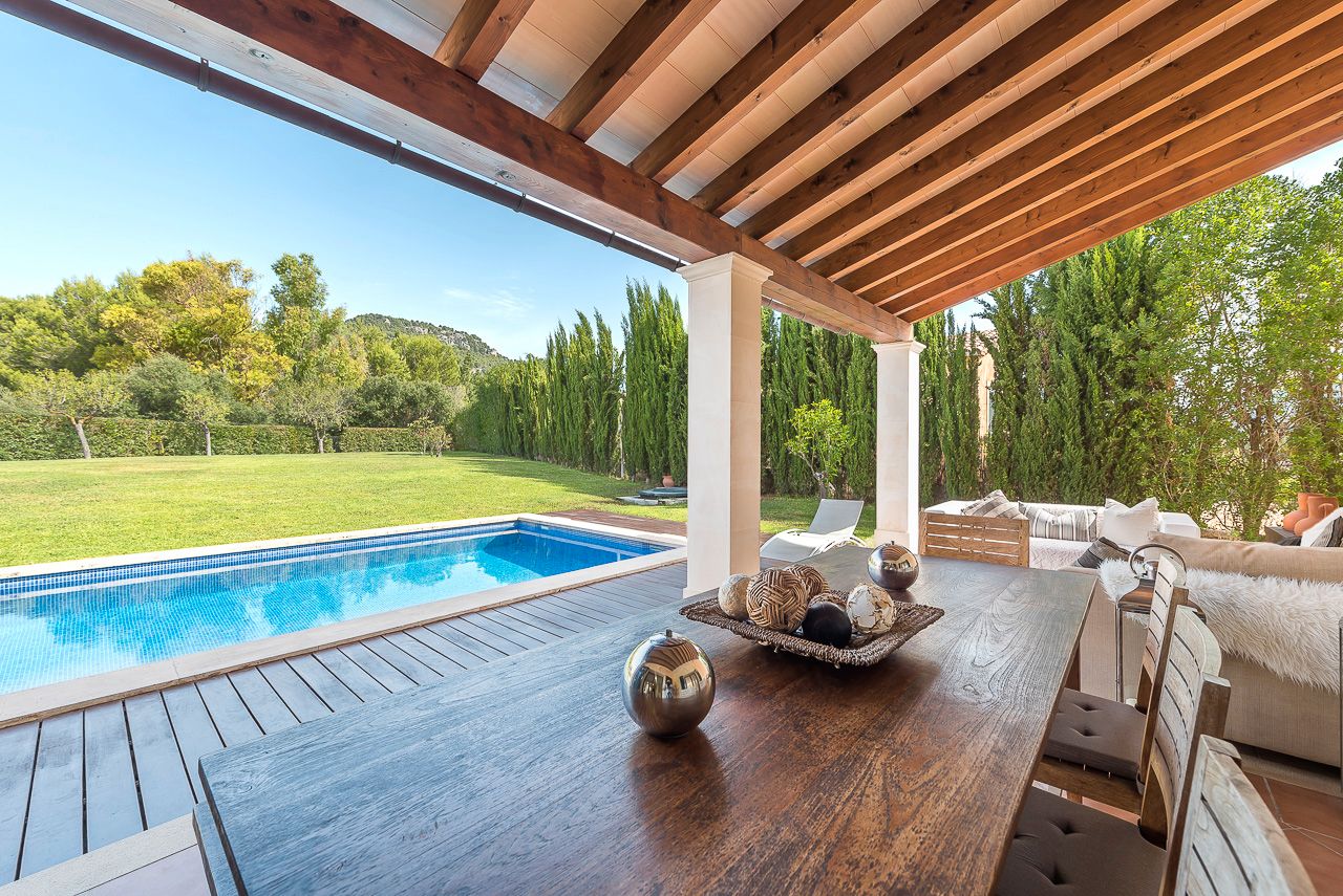 Terrassa de Casa o xalet en venda en Calvià amb Piscina