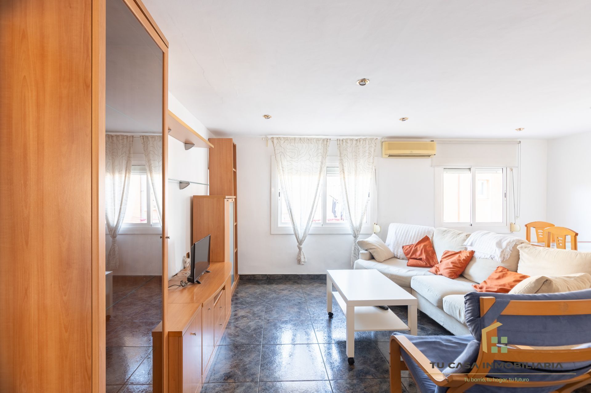 Living room of Flat for sale in Badalona  with Air Conditioner