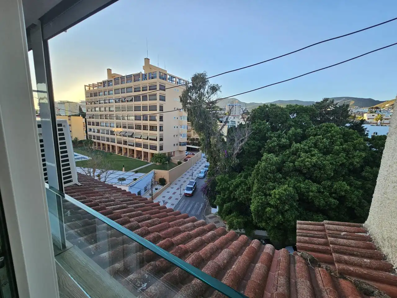 Vista exterior de Piso en venta en Torremolinos con Aire acondicionado y Amueblado