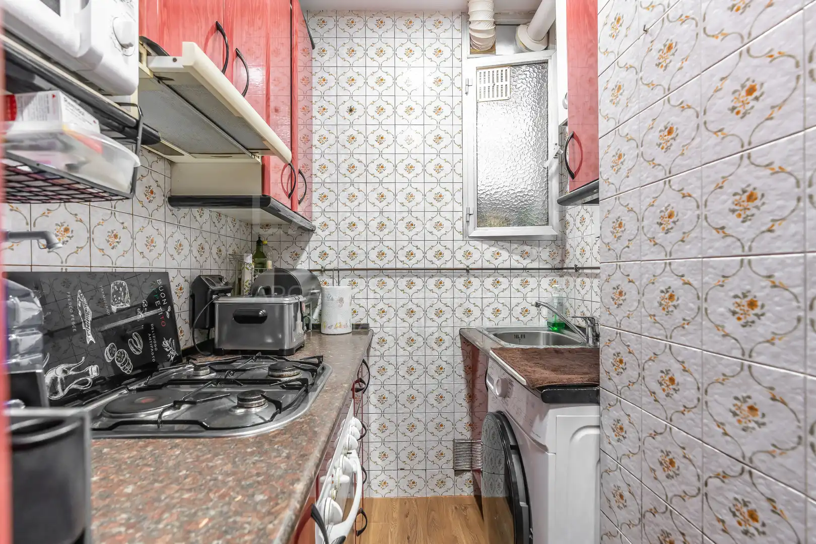 Cocina de Piso en venta en Madrid con Balcón