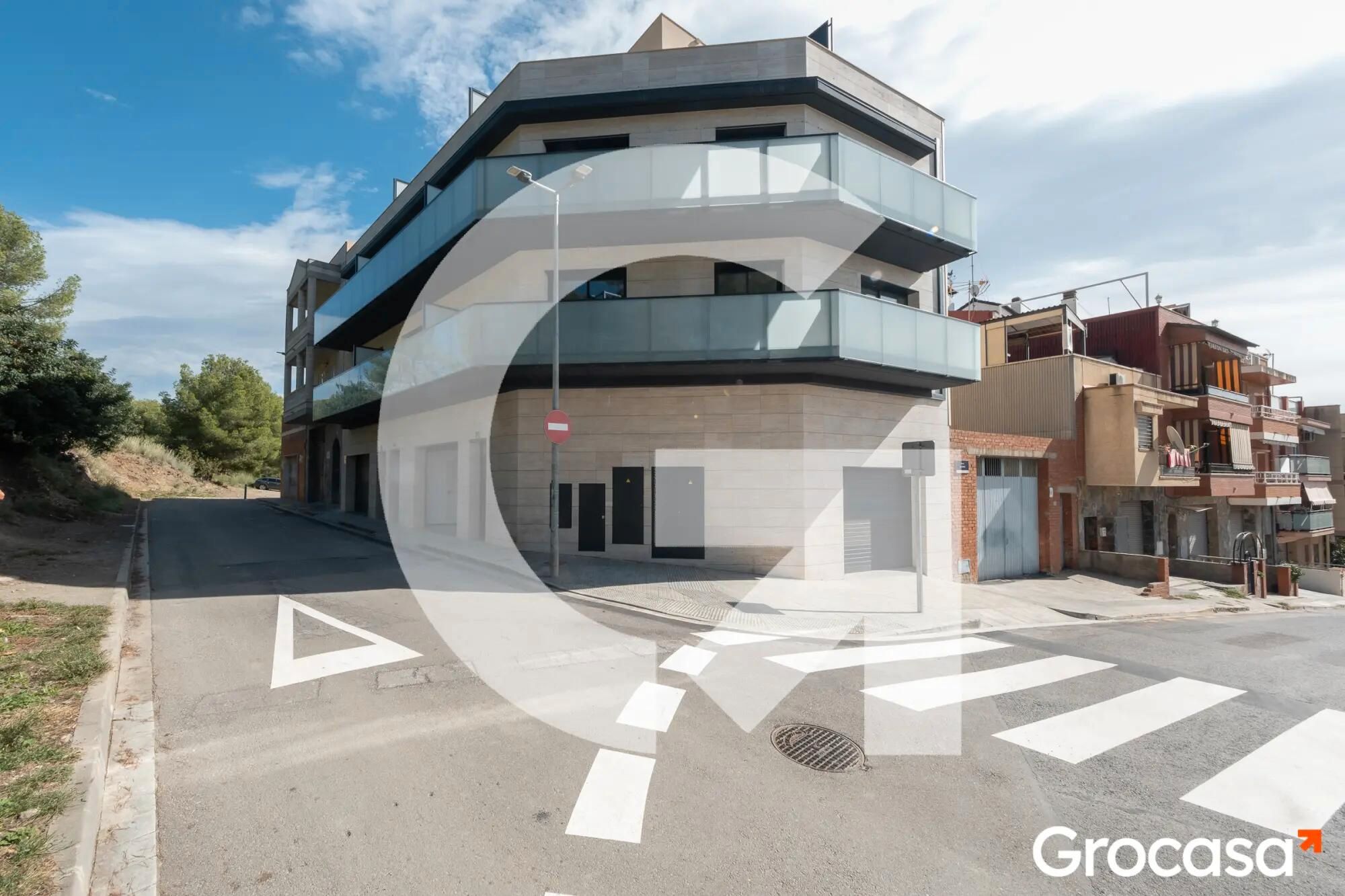 Exterior view of Single-family semi-detached for sale in Viladecans  with Air Conditioner, Heating and Terrace