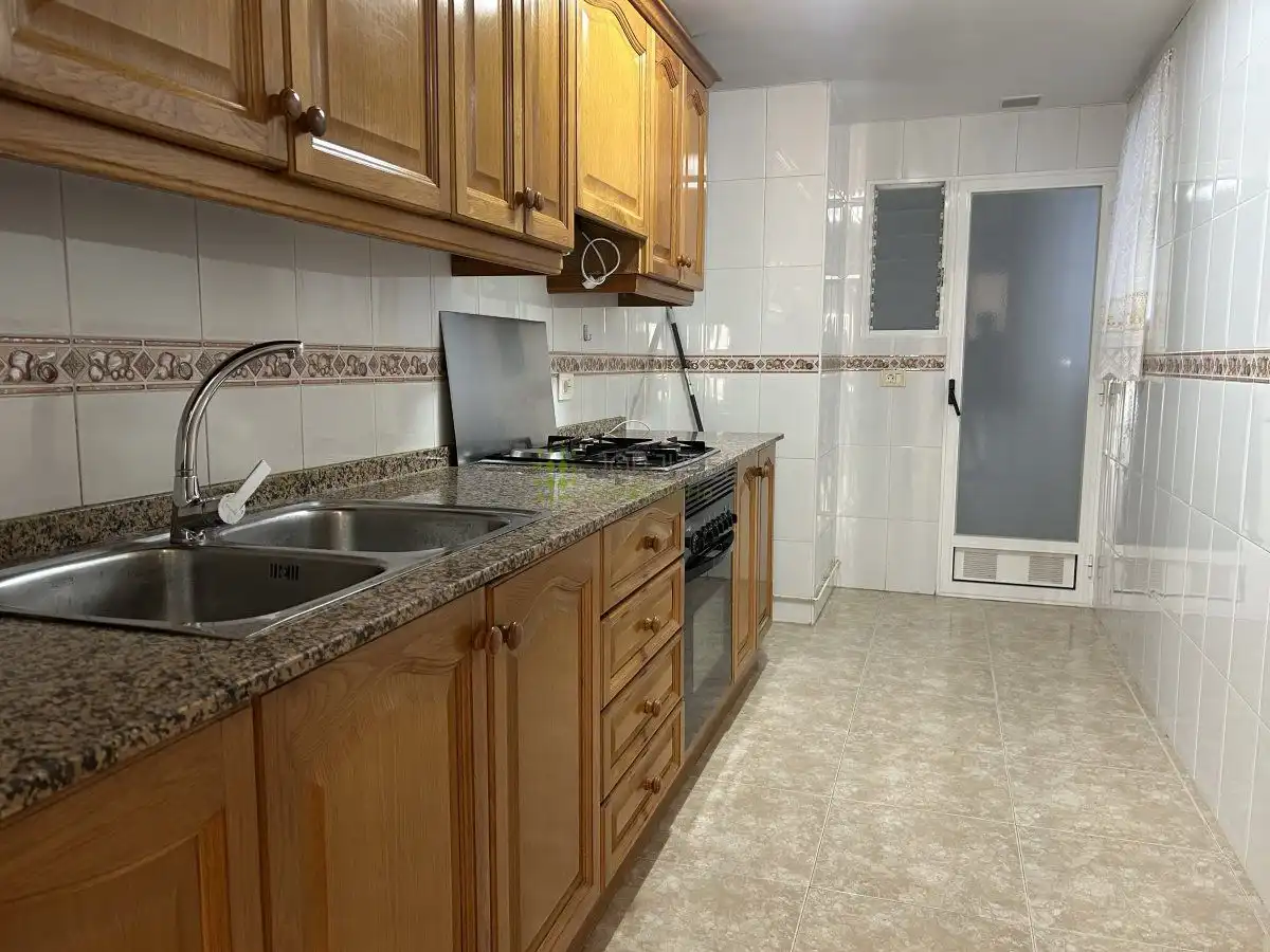 Piso en venta en Tarrega monteblanco, Ensanche - Parque del Oeste