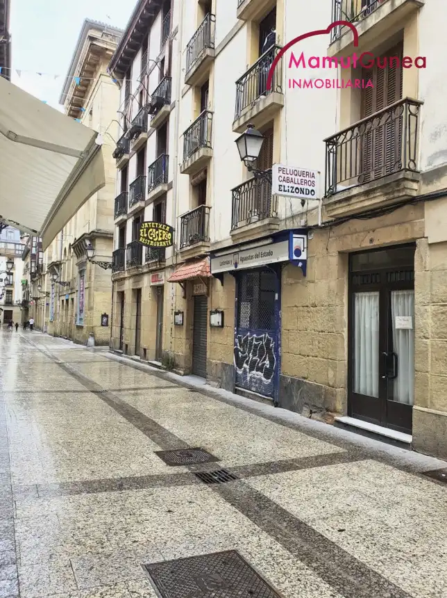 Außenansicht von Geschaftsraum zum Verkauf in Donostia - San Sebastián 