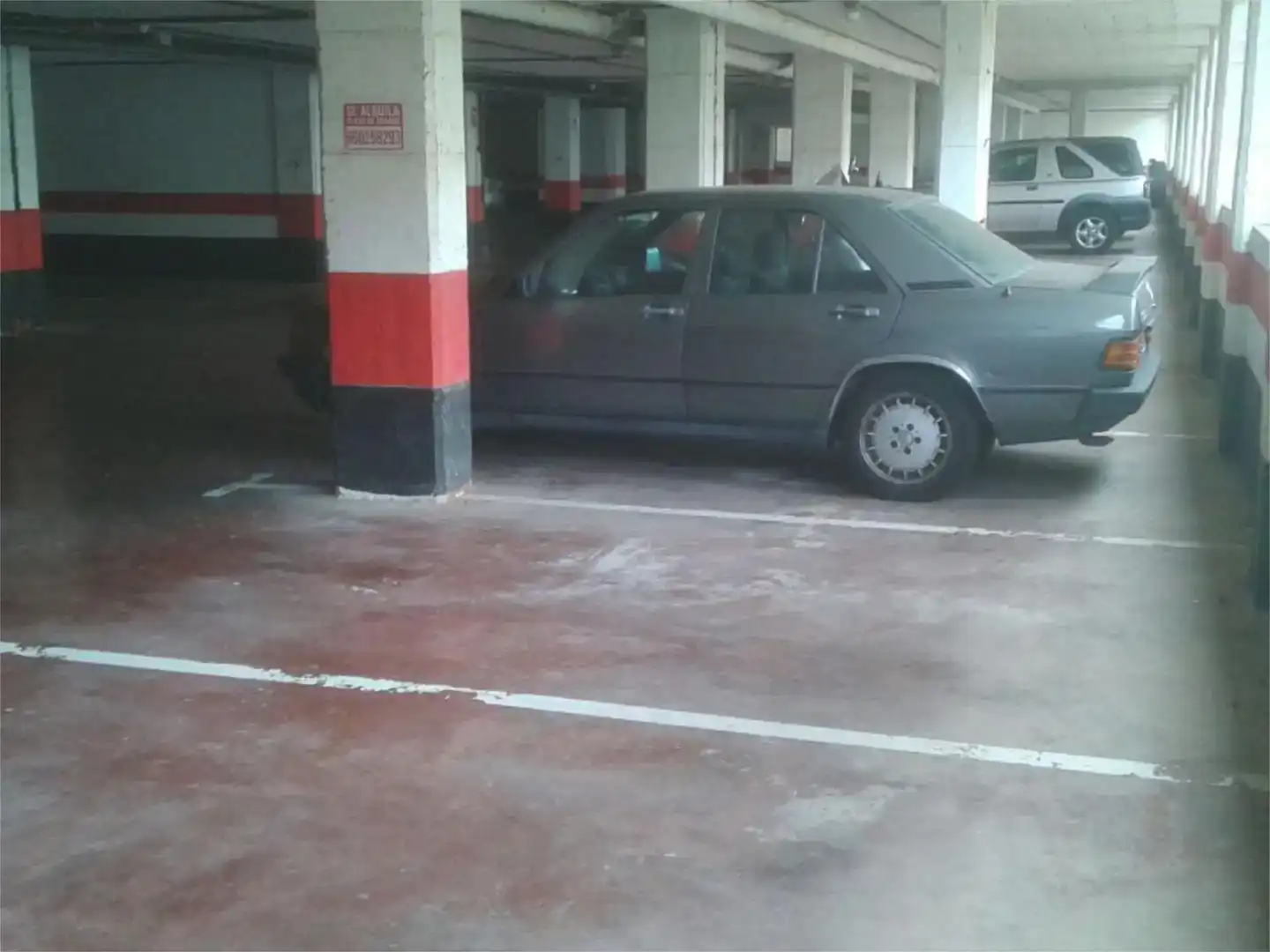 Parking of Garage for rent in Ciudad Alta