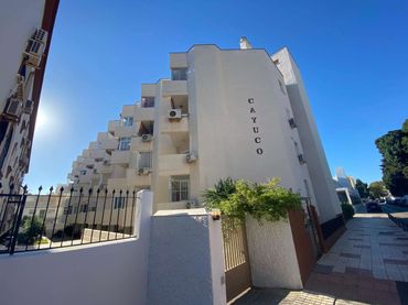 Flat with lift to rent in N/A 9