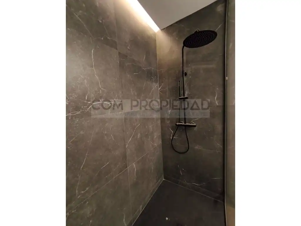 Bany de Casa o xalet en venda en  Palma de Mallorca amb Aire condicionat, Jardí privat i Terrassa