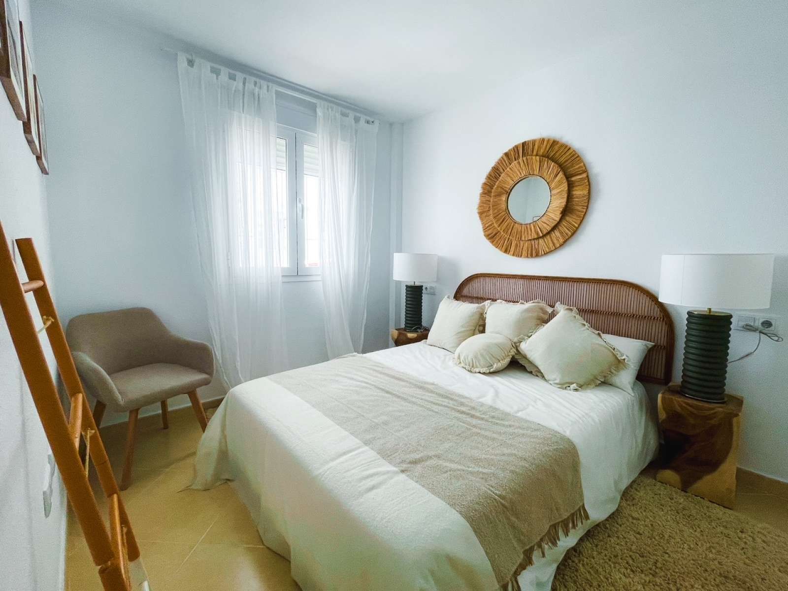 Bedroom of Apartment for share in Benalmádena  with Air Conditioner, Terrace and Furnished