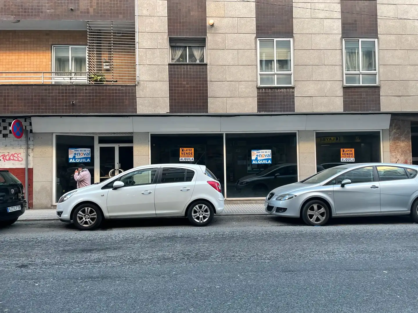 Local comercial de lloguer a Vilagarcía, imagen 2
