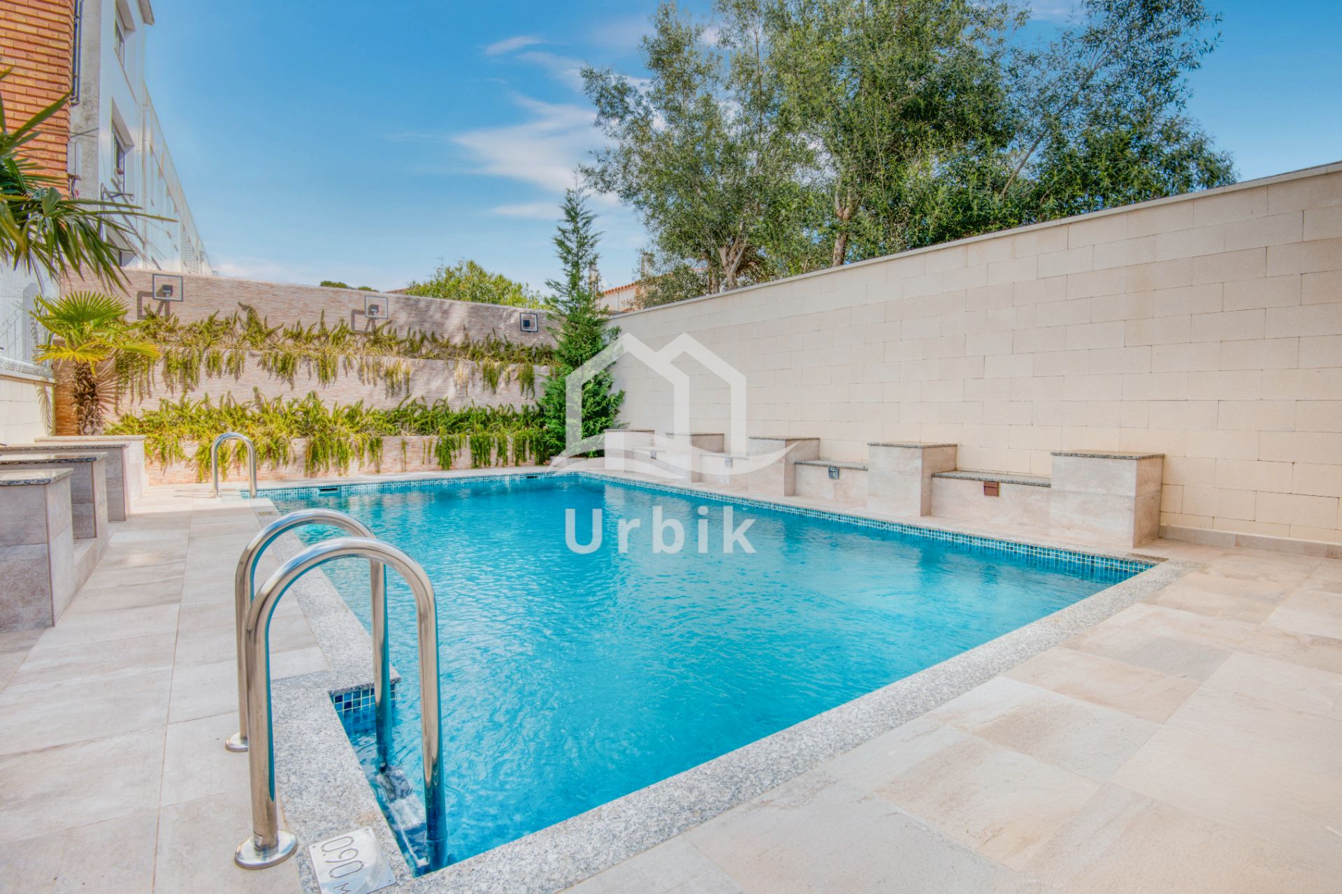 Swimming pool of Attic for sale in Castell-Platja d'Aro  with Air Conditioner, Heating and Storage room