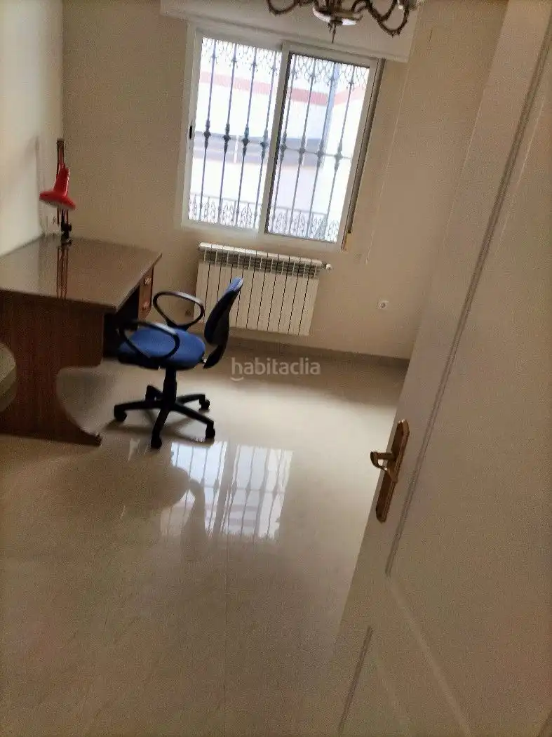 Adossat en venda a Calle Virgen del Rocío 33, imagen 10