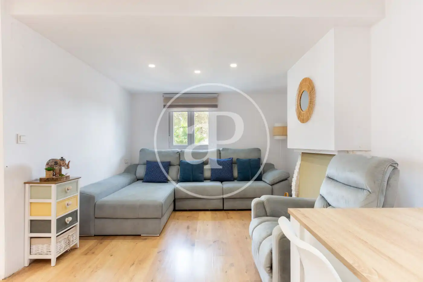 Sala de estar de Casa o chalet en venta en La Pobla de Vallbona con Aire acondicionado, Jardín privado y Terraza