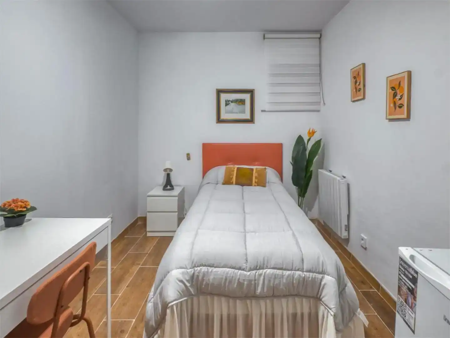 Bedroom of Study for rent in Estremera  with Air Conditioner, Furnished and Balcony