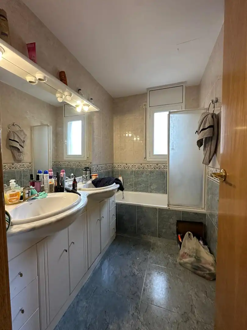 Casa a schiera con terrazza in vendita a Carrer de Vallbona, imagen 19