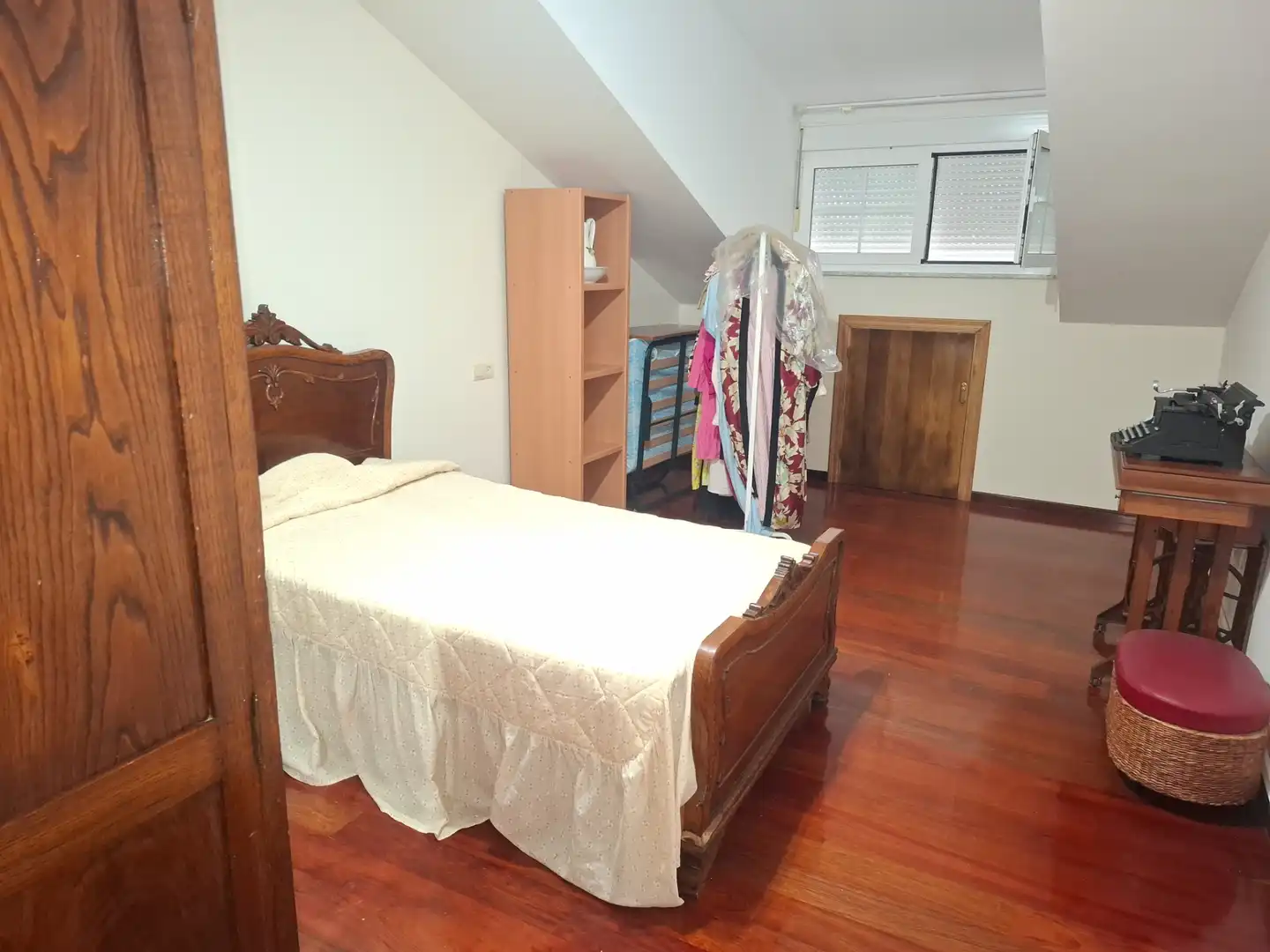 Habitación de Casa o chalet en venta en Viveiro, Lugo