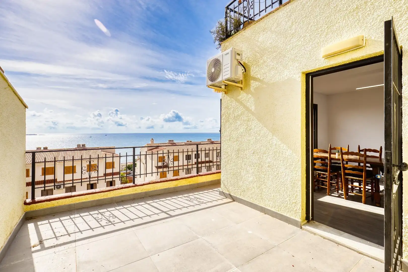 Apartment for sale in Avenida CATALANET