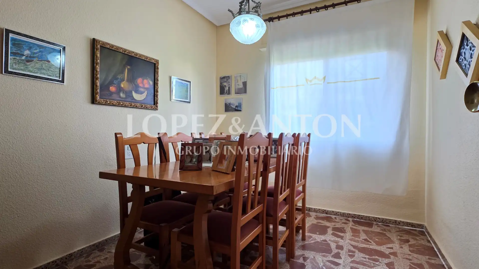 Dining room of Houses for sale in L'Eliana  with Air Conditioner, Private garden and Terrace