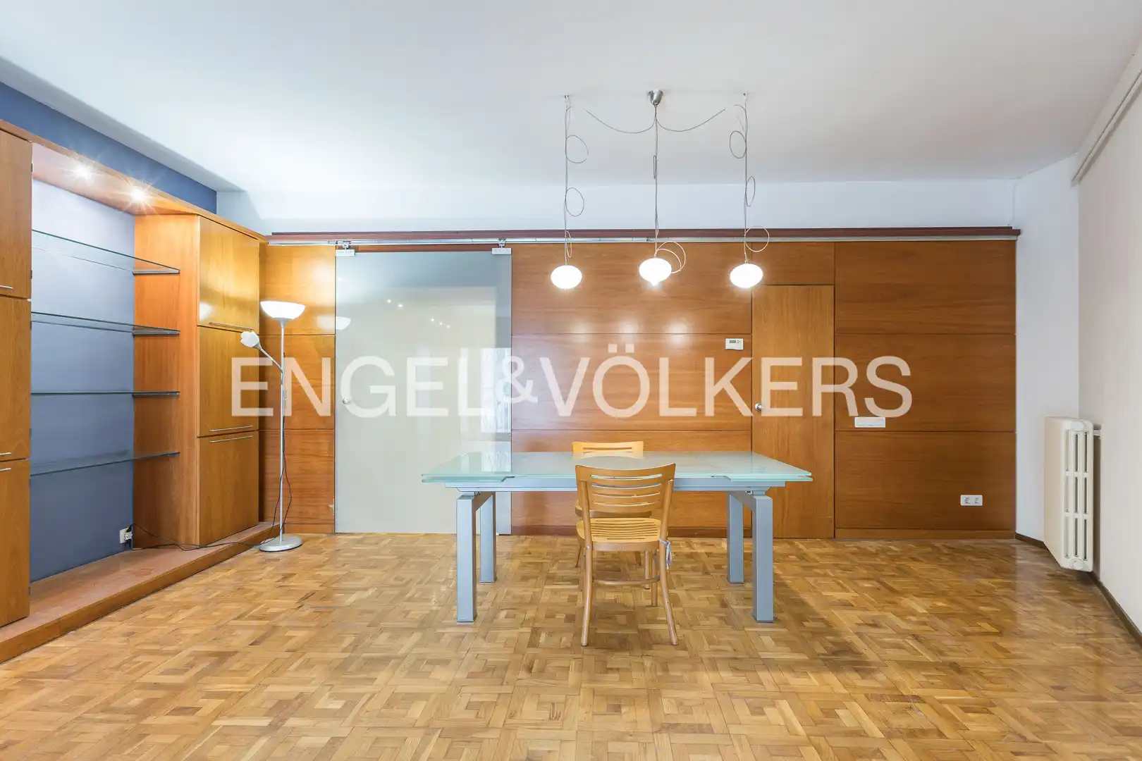 Dining room of Flat for rent in Barcelona  with Air Conditioner, Heating and Parquet flooring