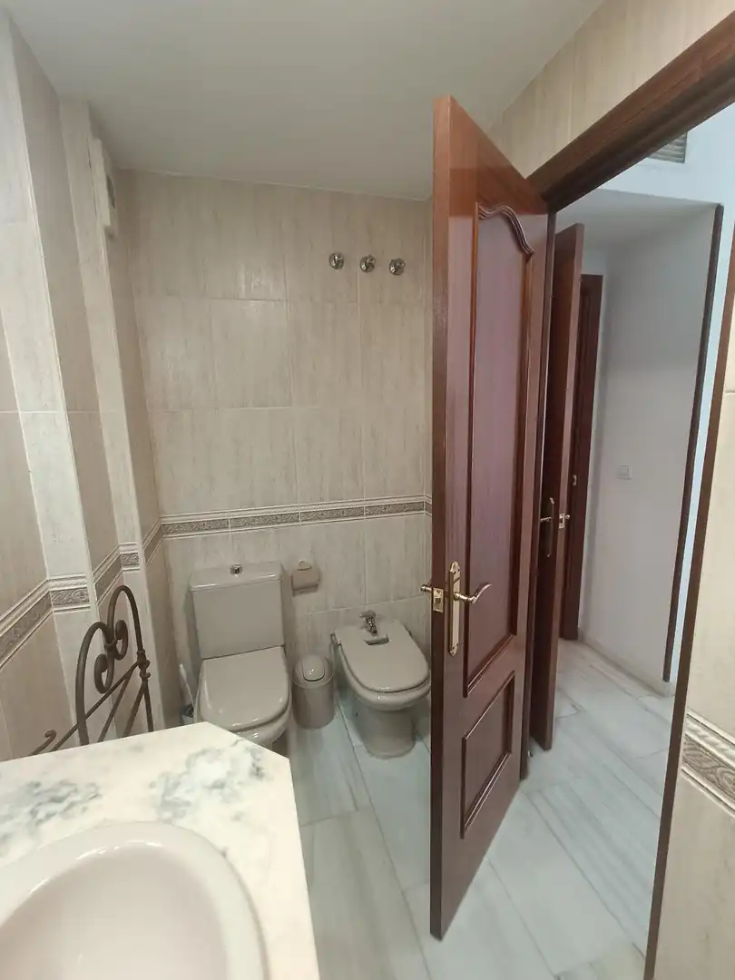 Flat with lift for sale in Calle ALCALDE SANZ NOGUER, imagen 5